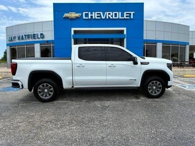 2024 GMC Sierra