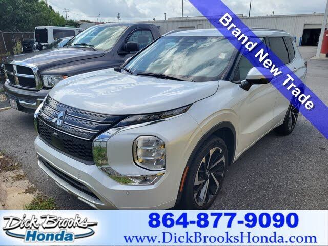 2023 MITSUBISHI Outlander