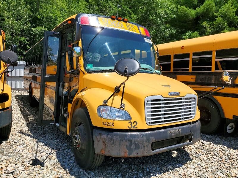 2008 FREIGHTLINER B2 Bus Chassis