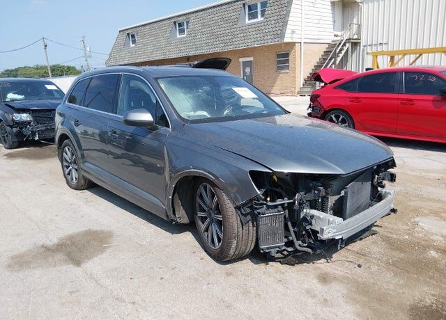 2017 AUDI Q7