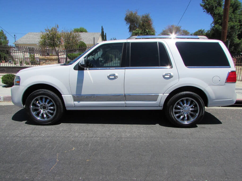 2012 LINCOLN Navigator