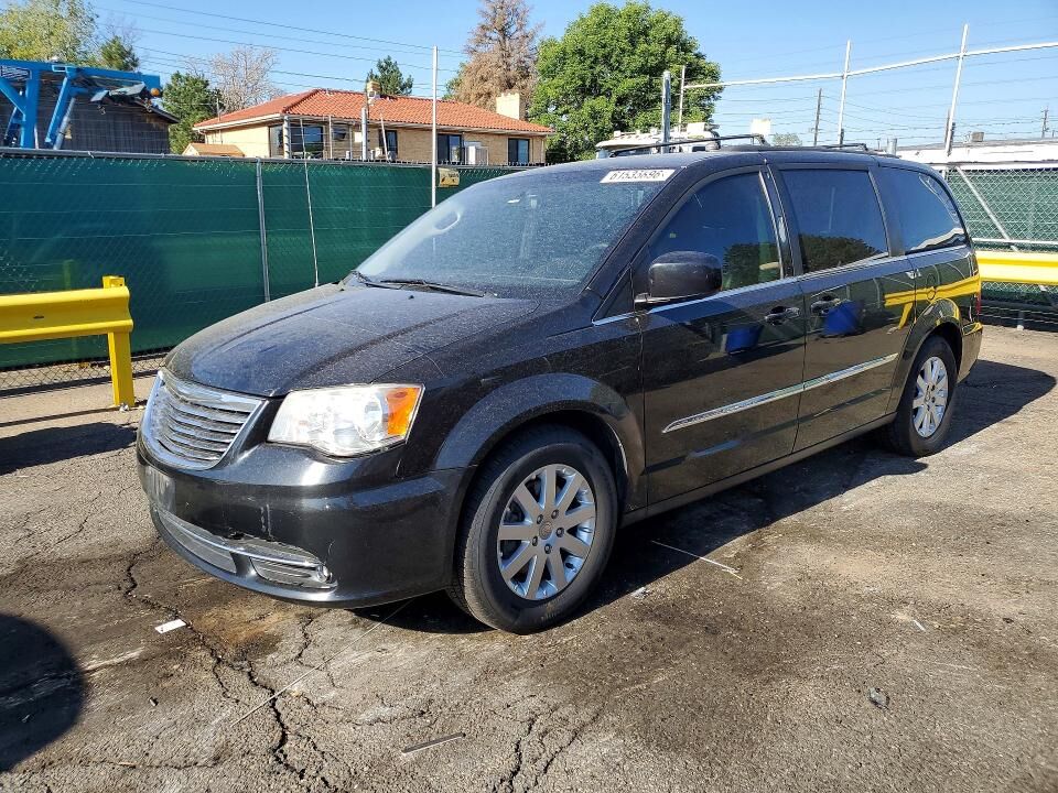 2015 CHRYSLER Town and Country