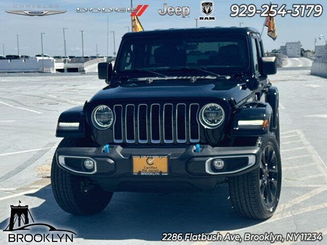 2022 JEEP Wrangler