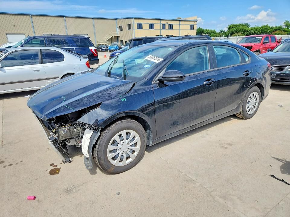 2023 KIA Forte