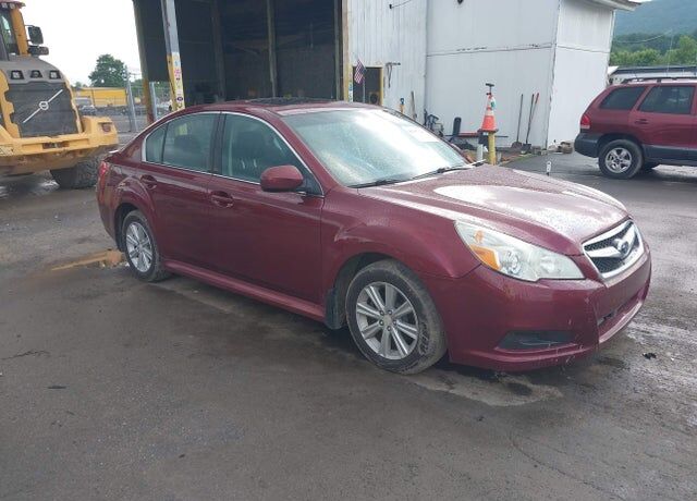 2011 SUBARU Legacy