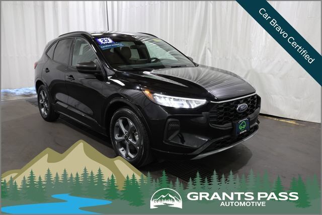 2023 FORD Escape