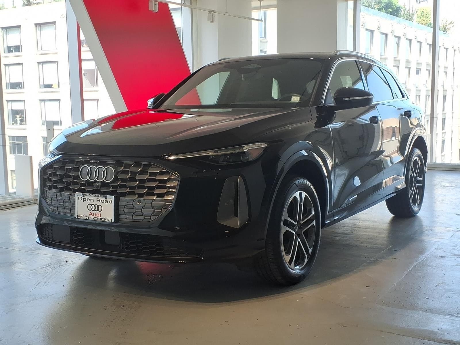2025 AUDI Q5