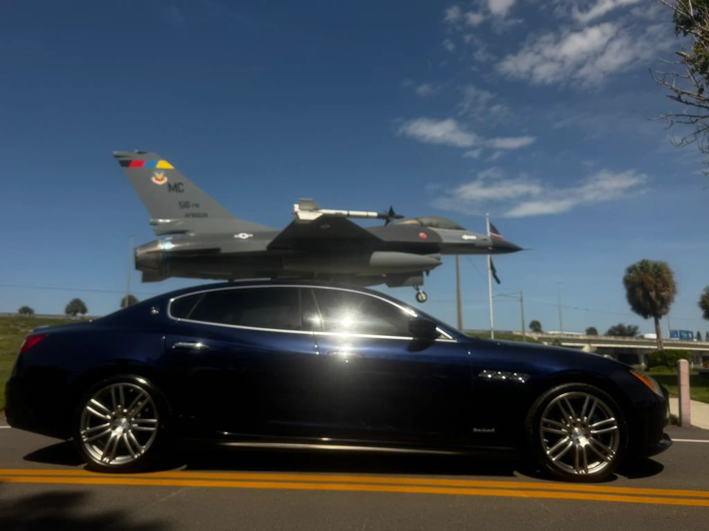 2017 MASERATI Quattroporte