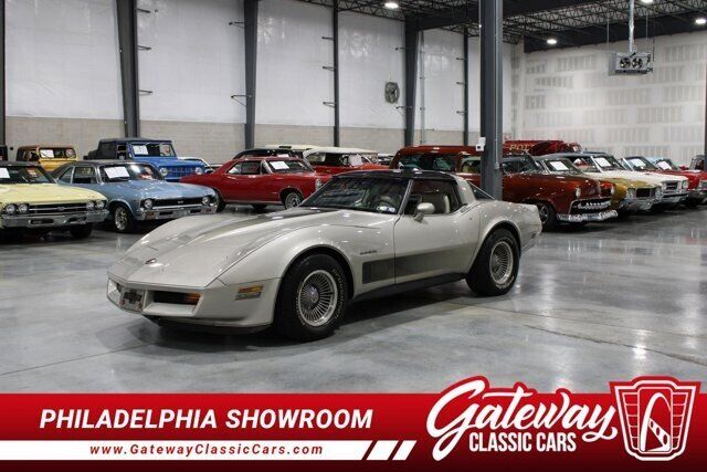 1982 CHEVROLET Corvette