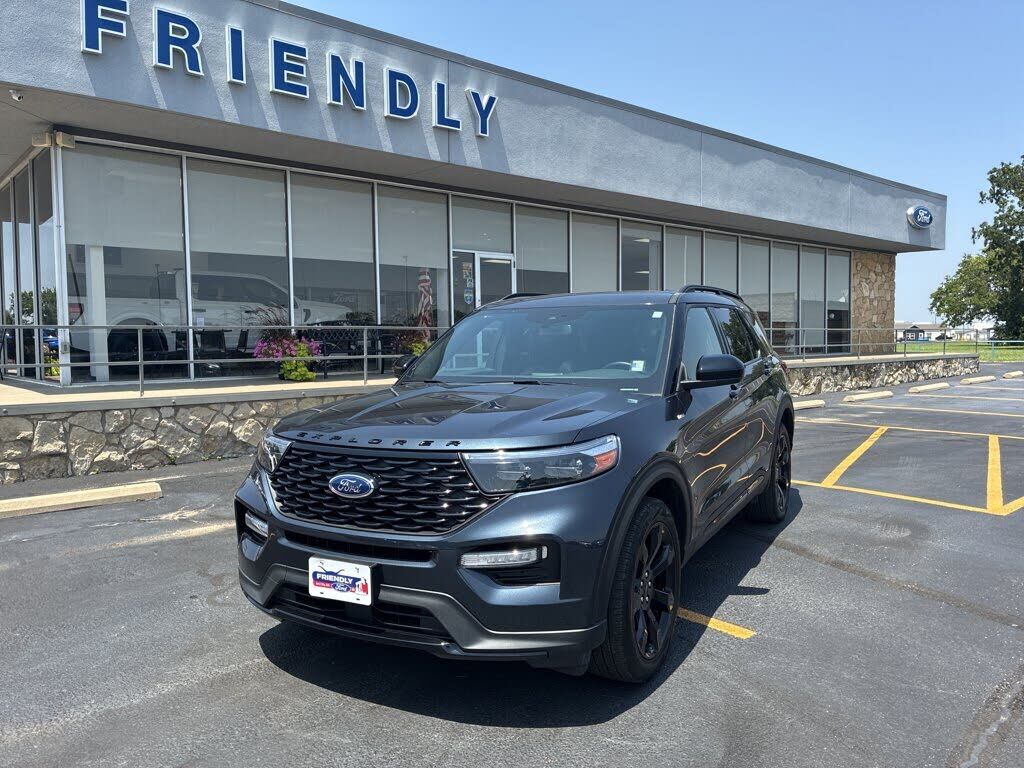 2024 FORD Explorer