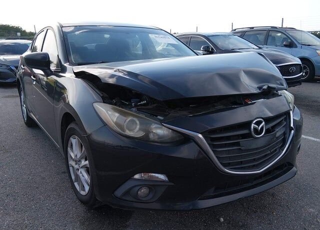 2015 MAZDA Mazda3
