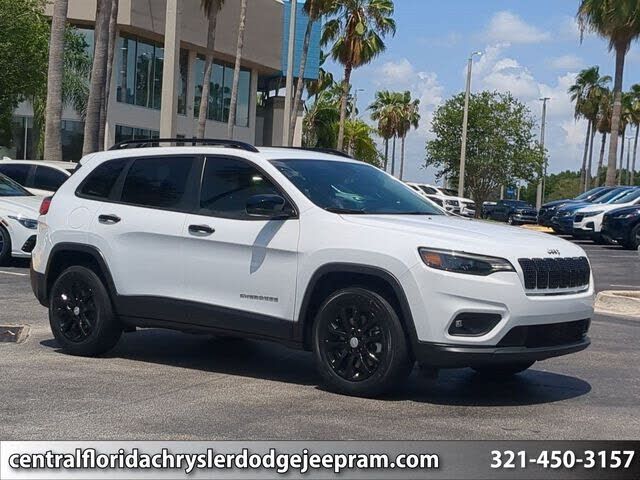 2022 JEEP Cherokee