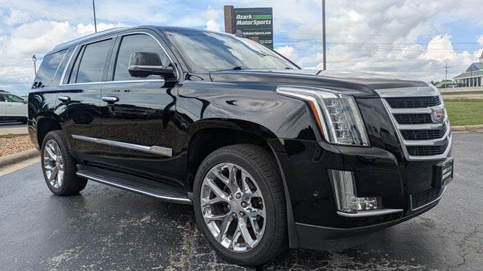 2017 CADILLAC Escalade