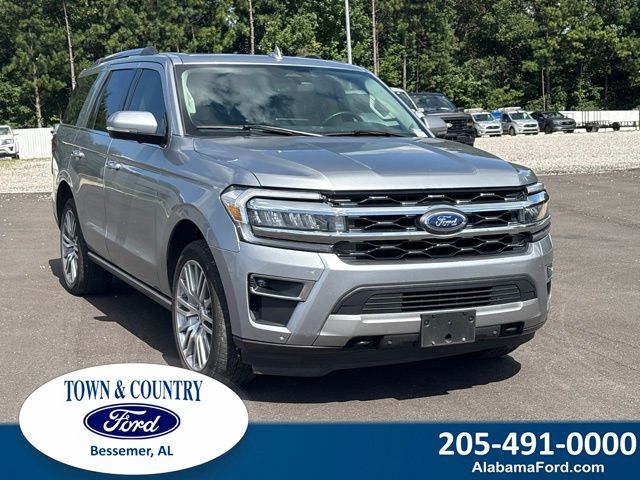 2022 FORD Expedition