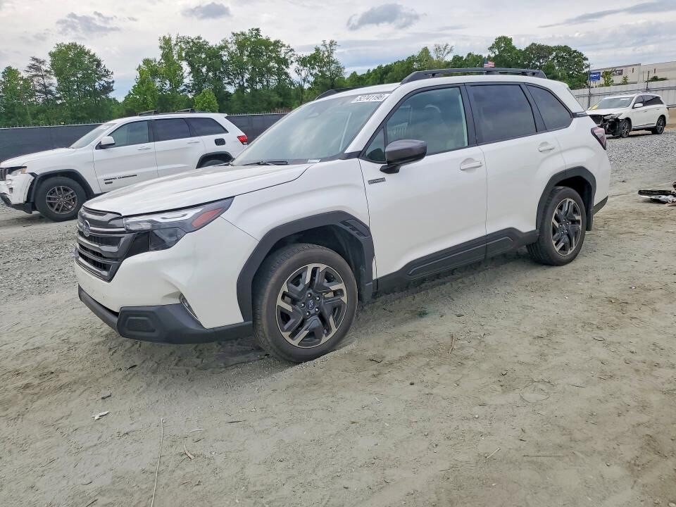 2025 SUBARU Forester