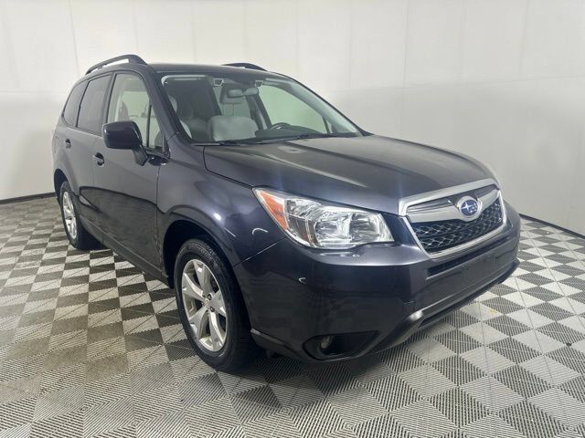 2016 SUBARU Forester