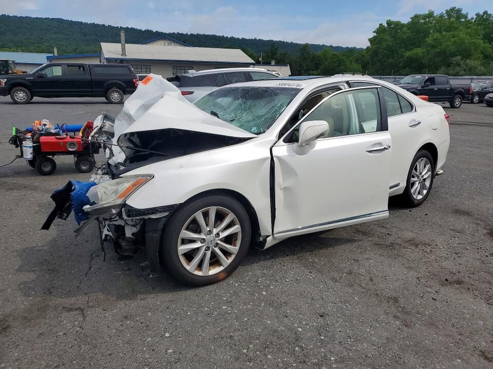 2011 LEXUS ES