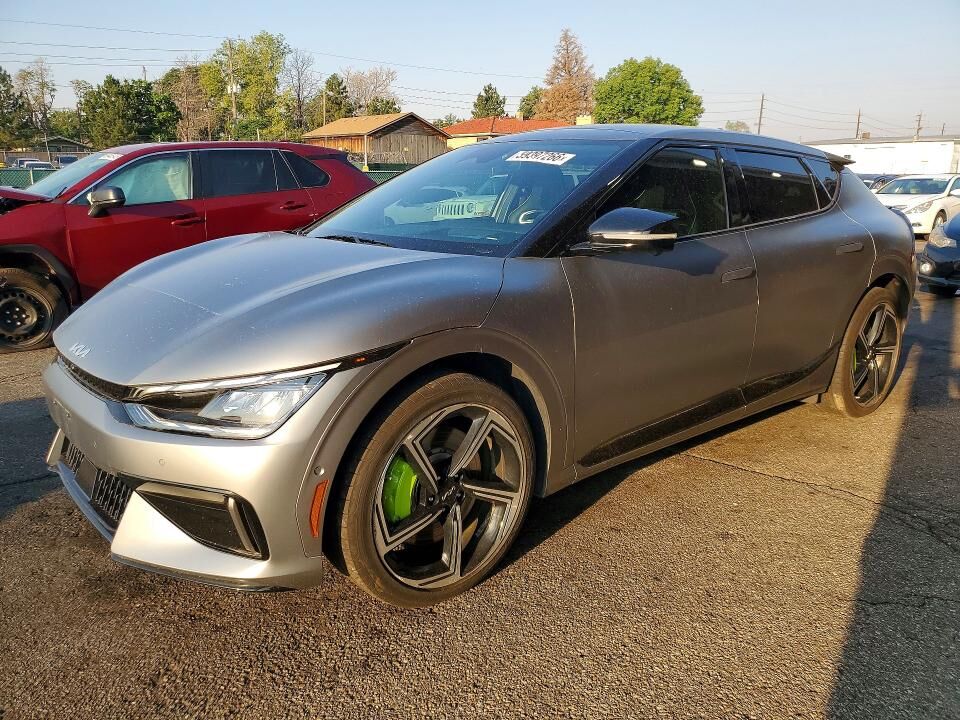 2023 KIA EV6