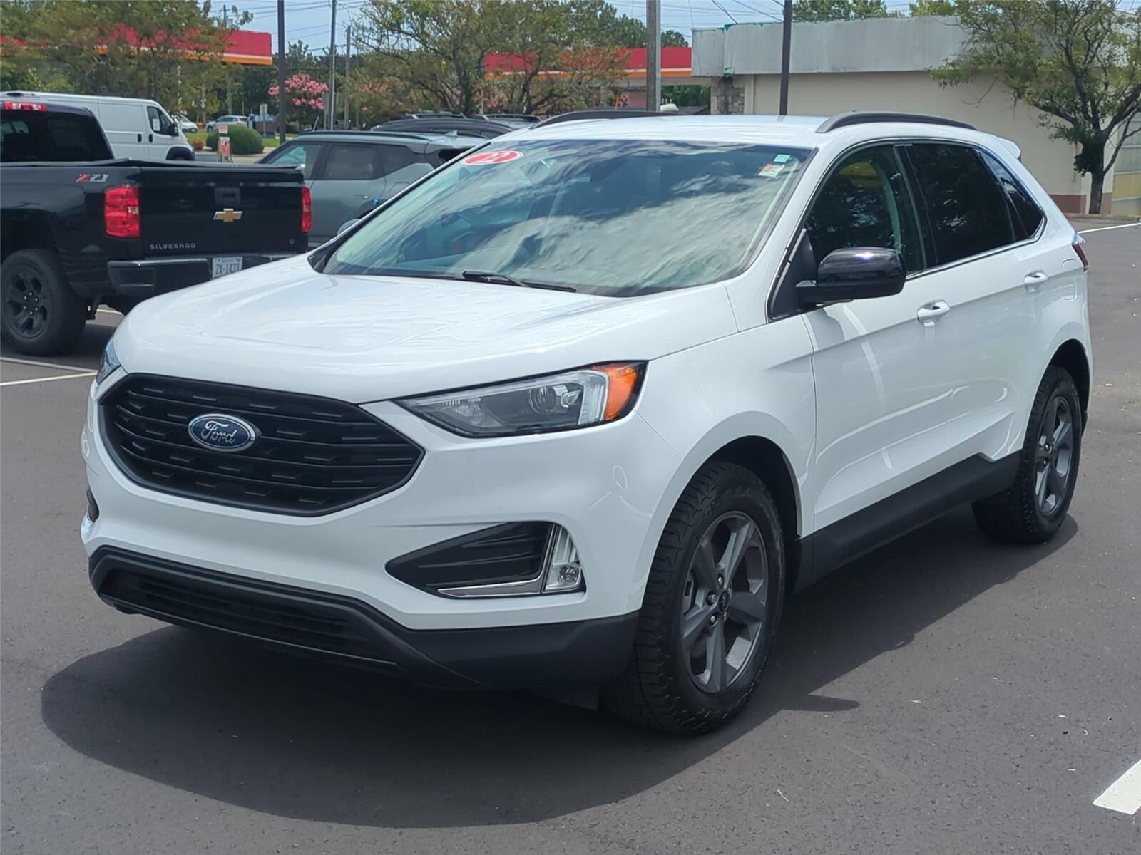 2022 FORD Edge