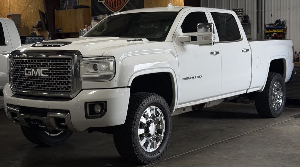 2017 GMC Sierra