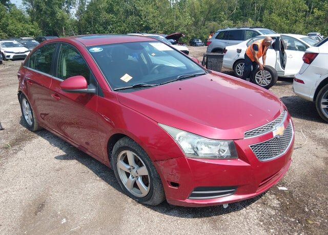 2013 CHEVROLET Cruze