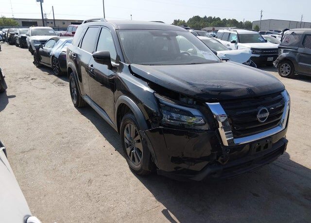 2024 NISSAN Pathfinder