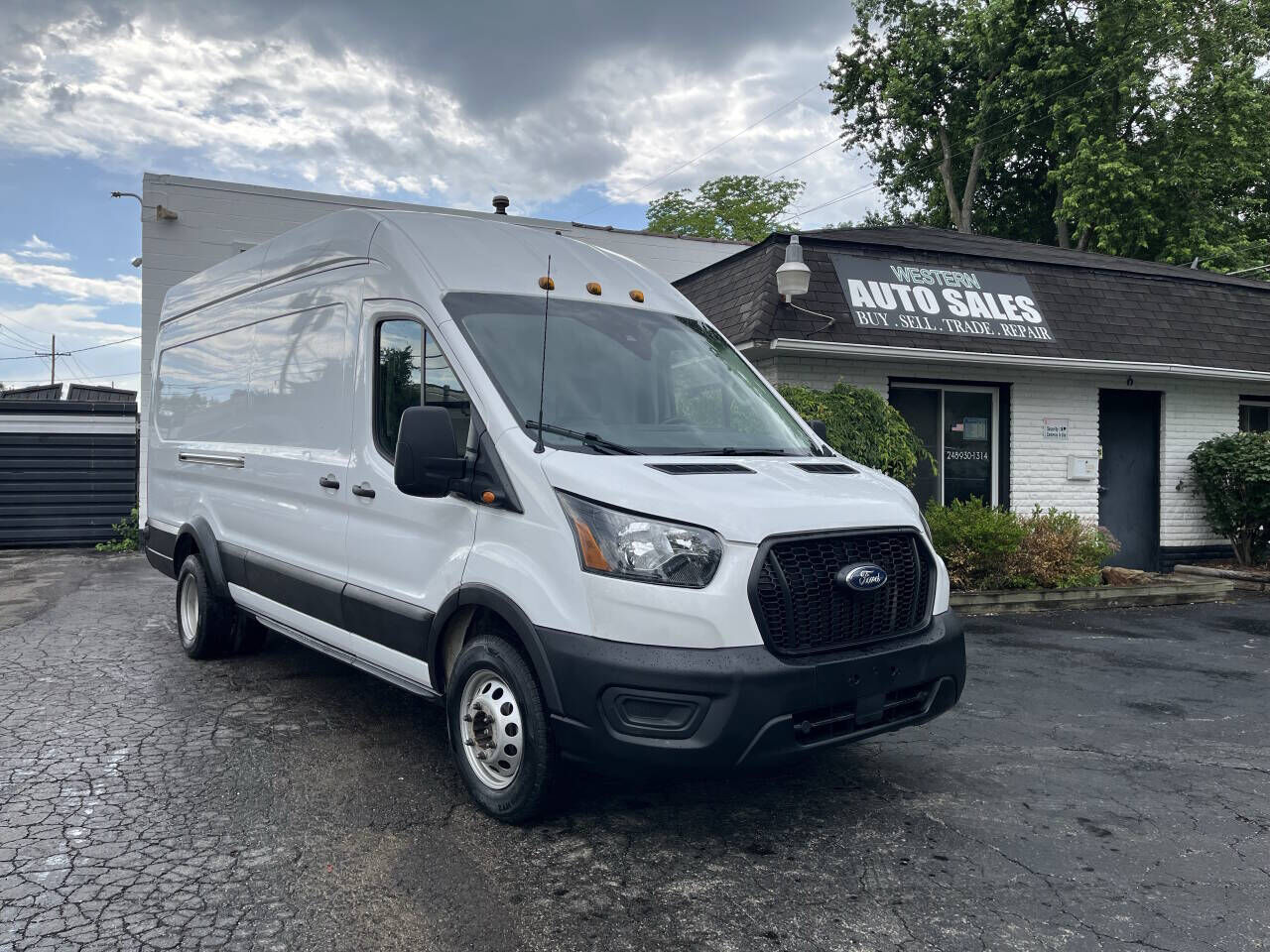 2024 FORD Transit