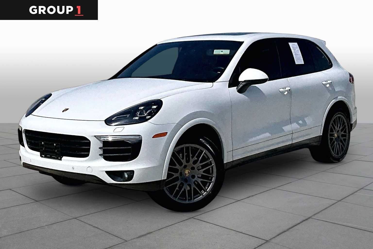 2017 PORSCHE Cayenne