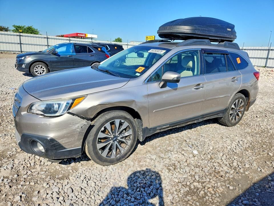 2015 SUBARU Outback