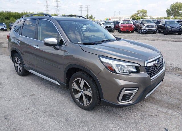 2019 SUBARU Forester