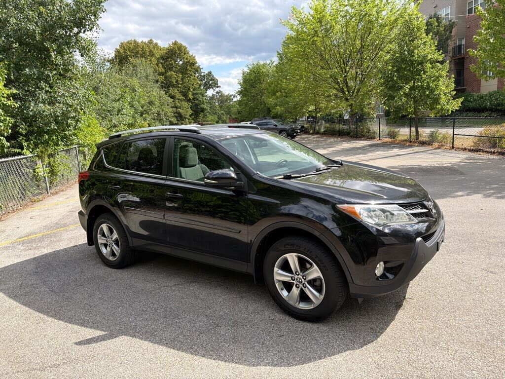 2015 TOYOTA RAV4