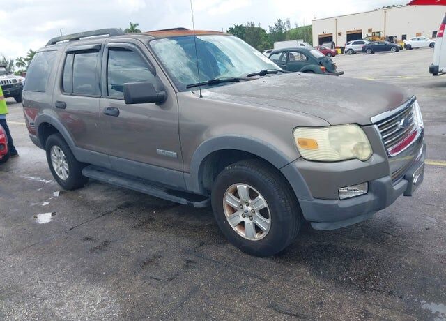 2006 FORD Explorer