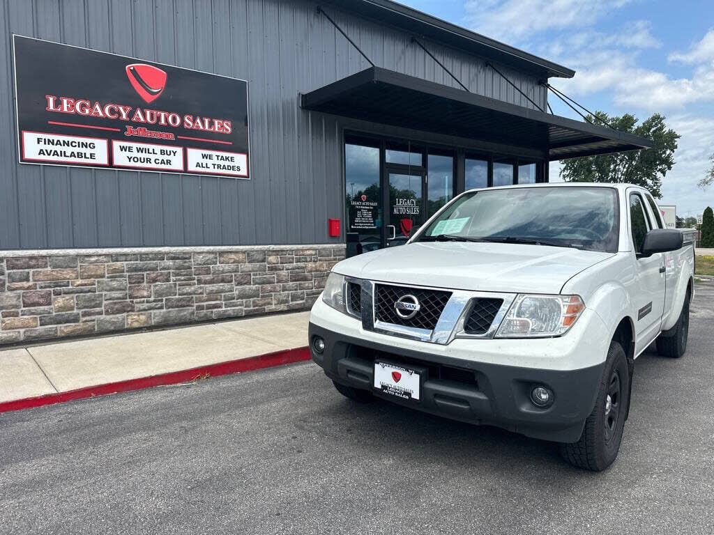 2017 NISSAN Frontier
