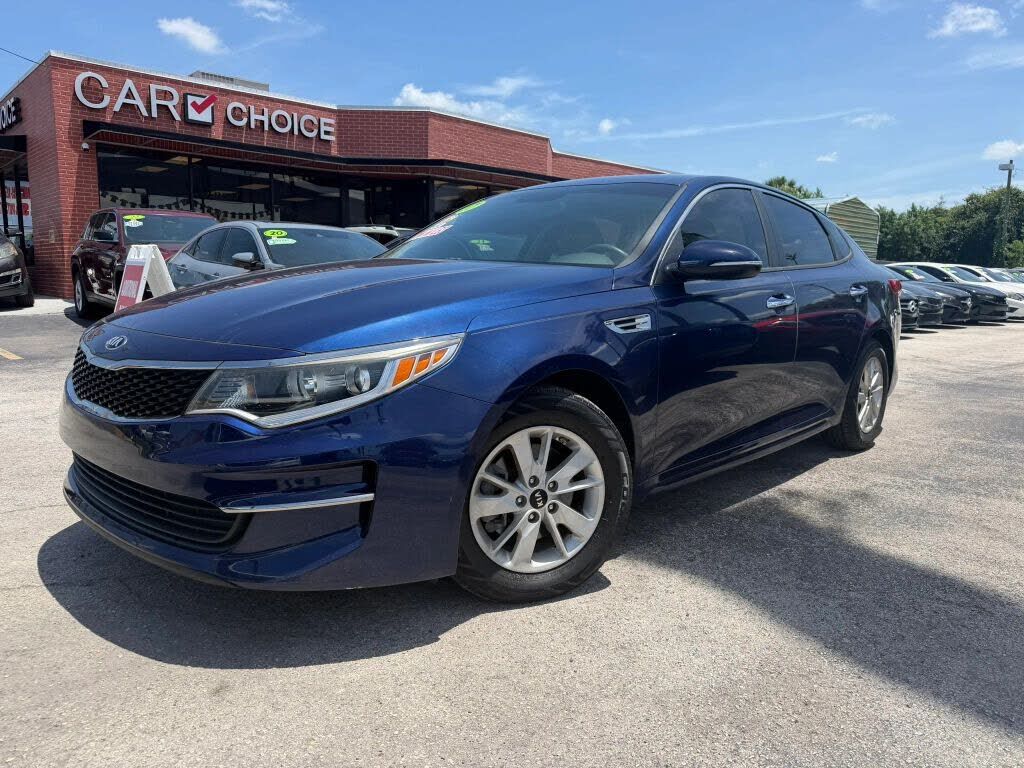 2017 KIA Optima