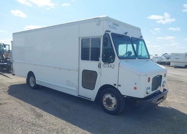 2010 FREIGHTLINER MT 45 Chassis