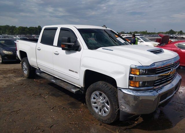 2017 CHEVROLET Silverado