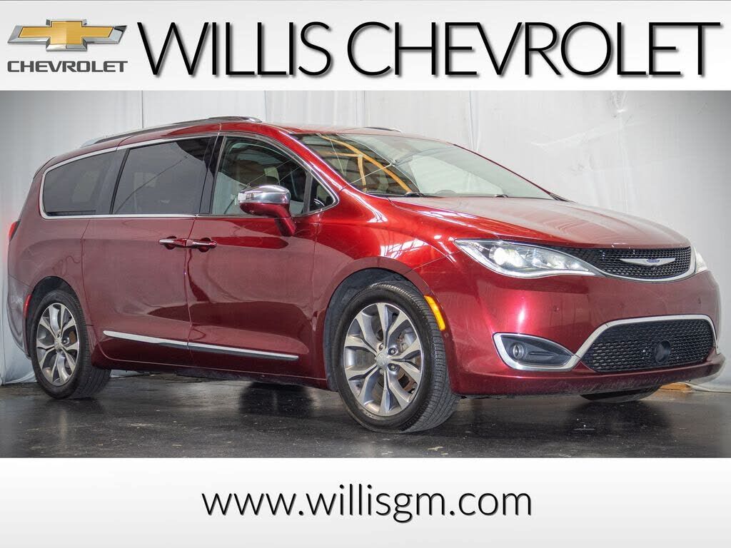 2019 CHRYSLER Pacifica