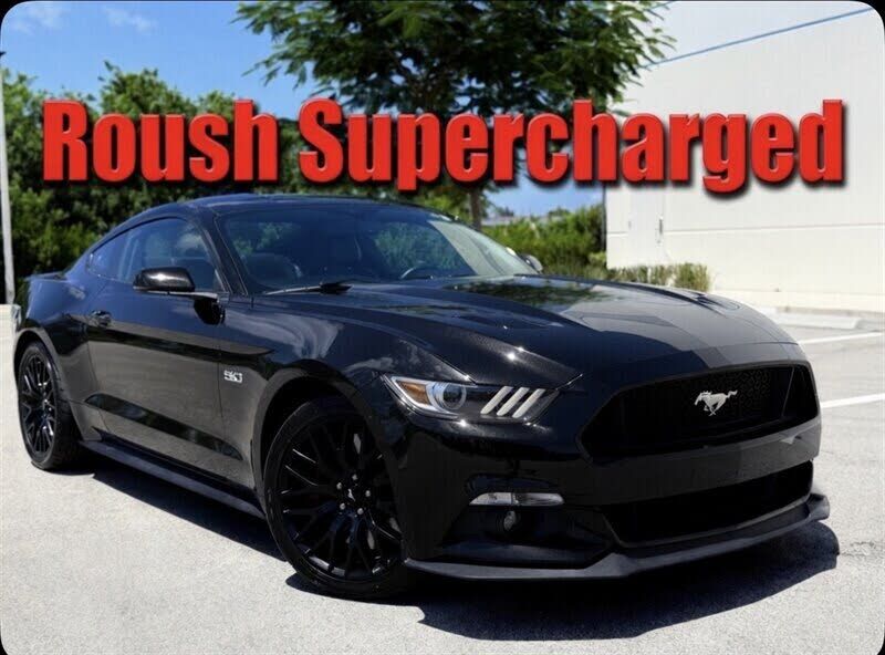 2015 FORD Mustang