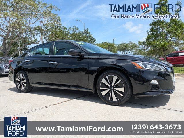 2022 NISSAN Altima
