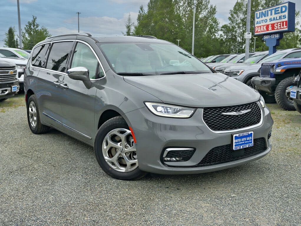 2021 CHRYSLER Pacifica