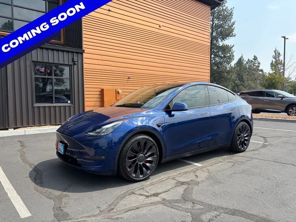 2021 TESLA Model Y