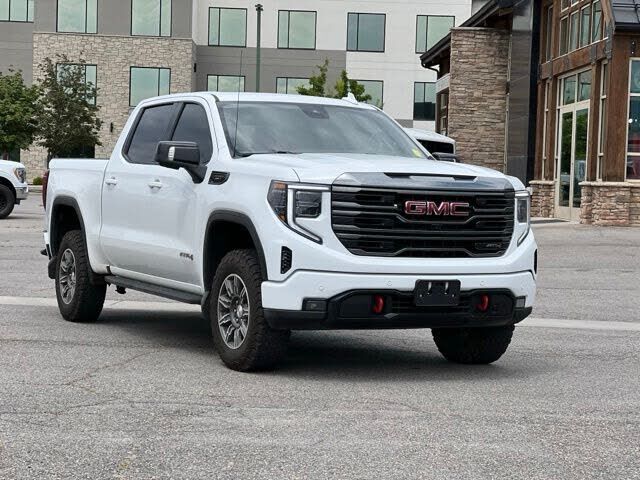 2024 GMC Sierra
