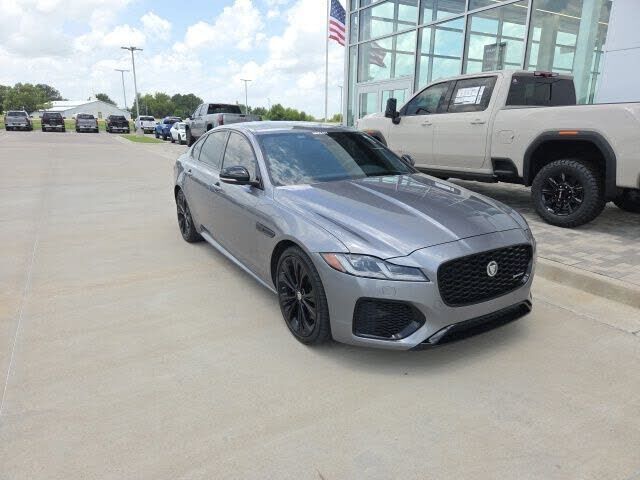 2024 JAGUAR XF