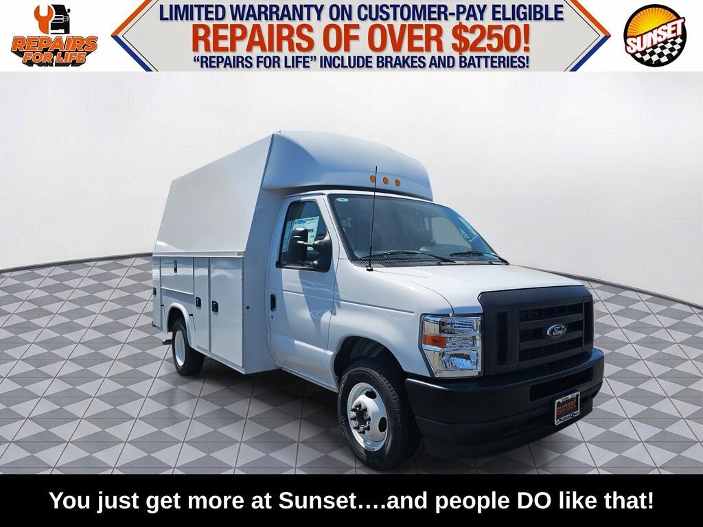 2024 FORD E-350