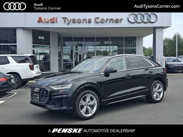 2023 AUDI Q8