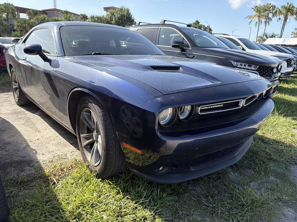 2015 DODGE Challenger