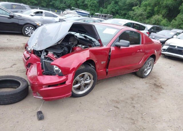 2005 FORD Mustang