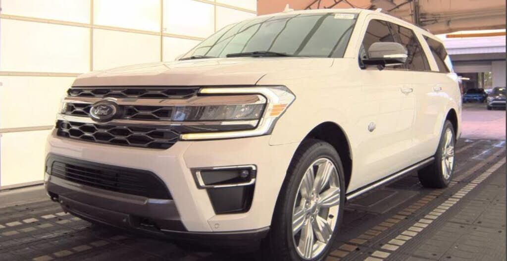 2023 FORD Expedition