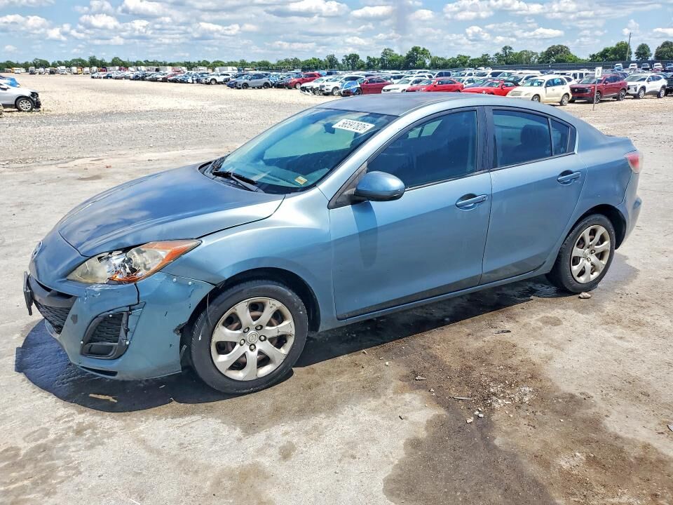 2010 MAZDA Mazda3