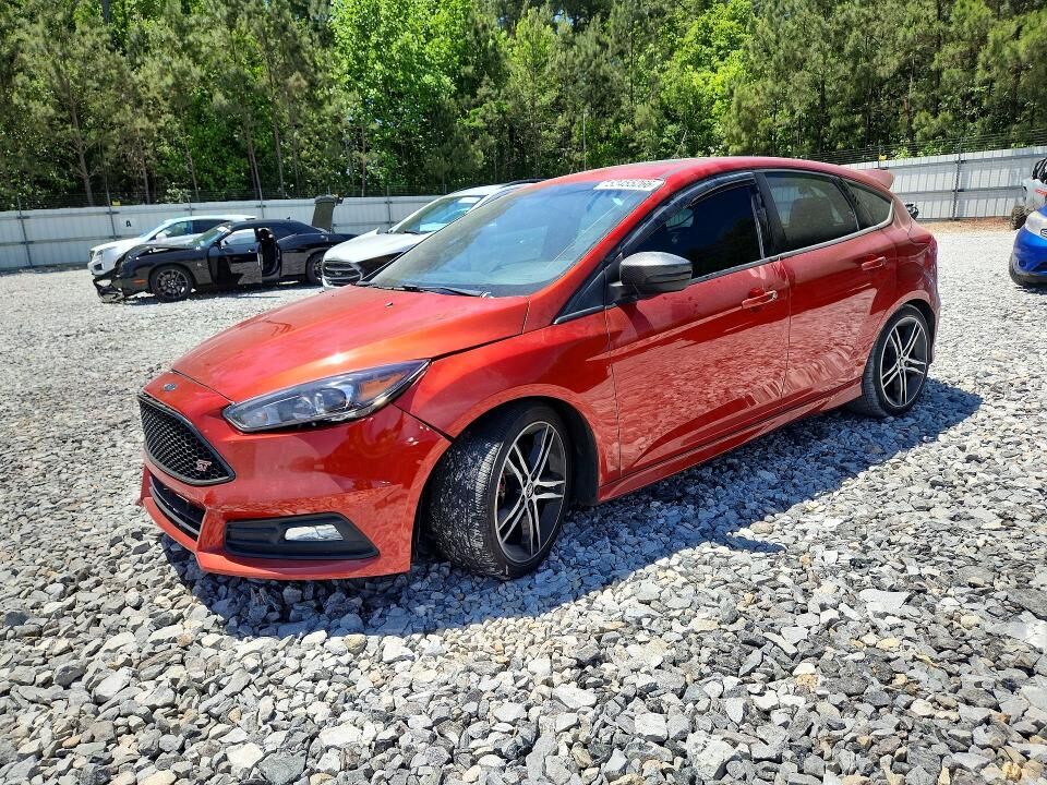 2018 FORD Focus